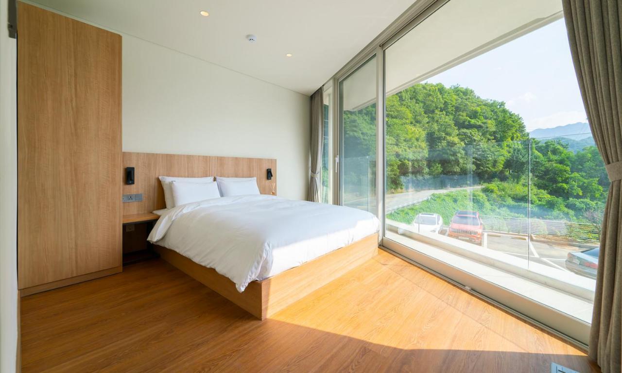 Gapyeong Suiteian Hotel&Resort מראה חיצוני תמונה